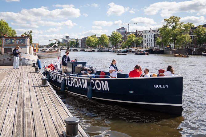 1 Hour Canal Cruise in Amsterdam - Just The Basics