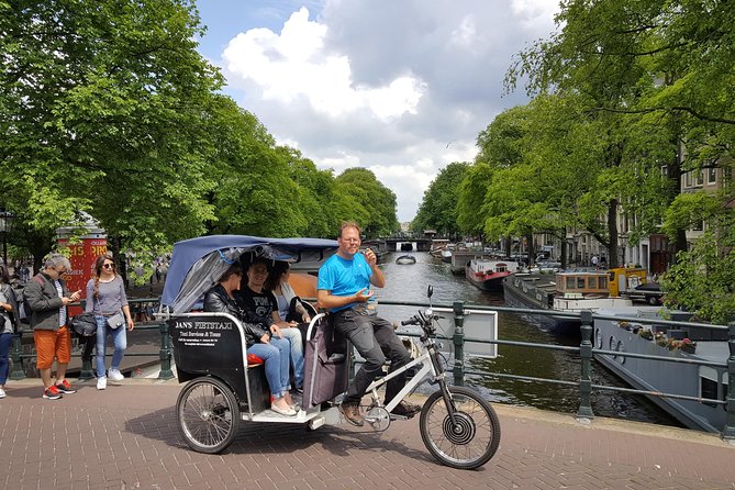 2.5 Hours Amsterdam Pedicab Tour - Tour Details