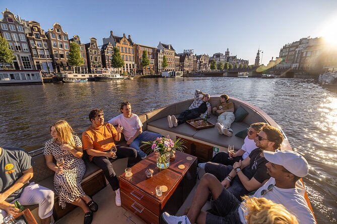 2 Hour Exclusive Canal Cruise: Including Drinks & Dutch Snacks - Logistics and Meeting Point