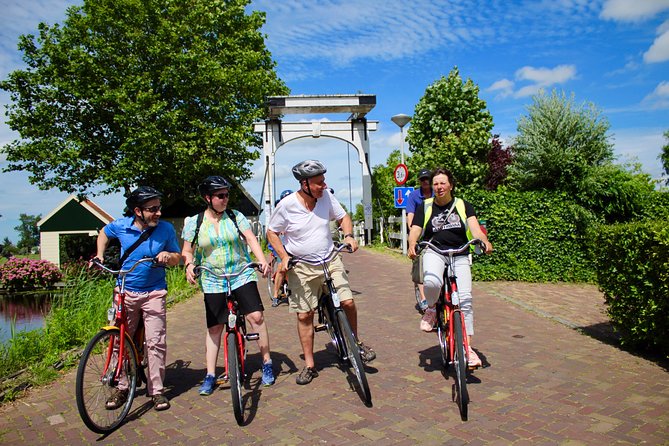Amsterdam Bike Rental With Free GPS Narrated Bike Tour