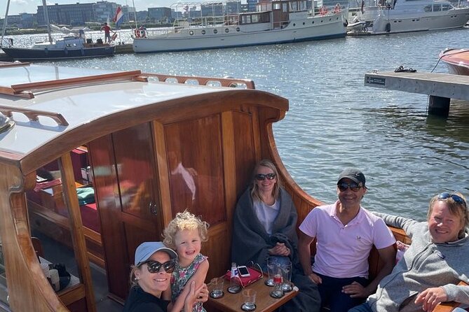 Amsterdam Canal Cruise on Electric Boat With Sun Roof - Inclusions