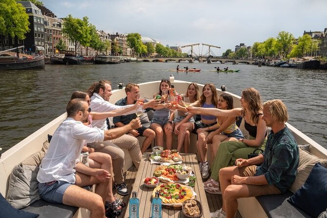 Amsterdam: Evening Canal Cruise With Optional Open Bar
