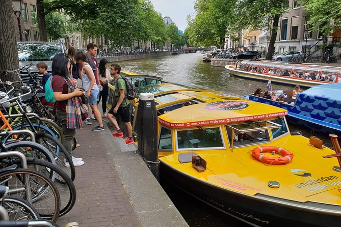 Amsterdam: Light Festival UNESCO Canal Cruise