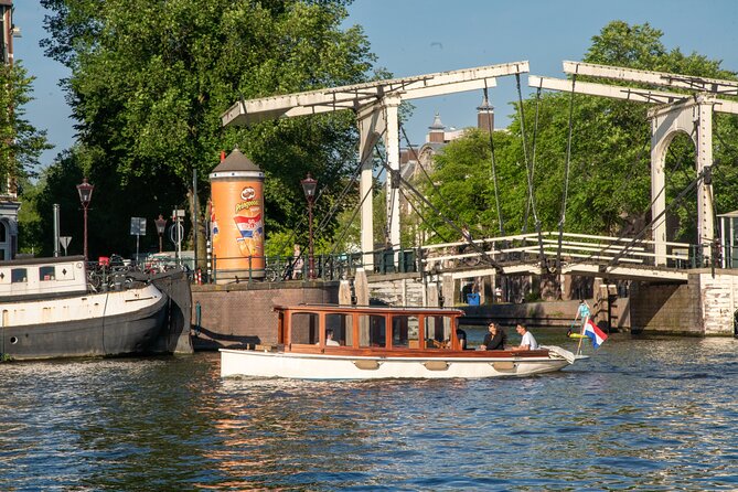 Amsterdam Private Dinner Cruise With Drinks and 2-course Dinner
