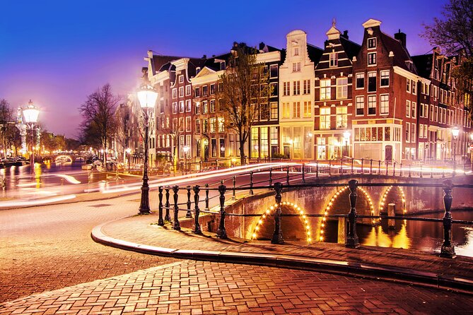 Amsterdam Winter Wonder Walk - Tour Itinerary and Experience