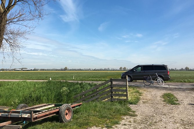 Dutch Countryside Private Customizable Tour From Amsterdam - Guide Experience