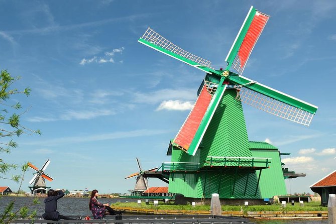 Giethoorn and Zaanse Schans Windmills Day Trip From Amsterdam - Tour Details