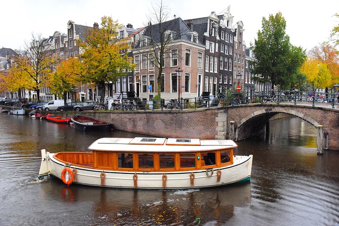 2 Hour Exclusive Canal Boat Cruise W/ Dutch Snacks & Onboard Bar - Tour Highlights