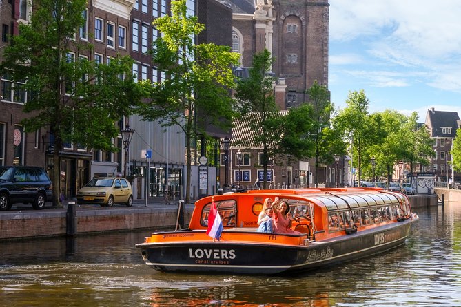 Amsterdam 1 Hour Canal Cruise From Central Station - Inclusions