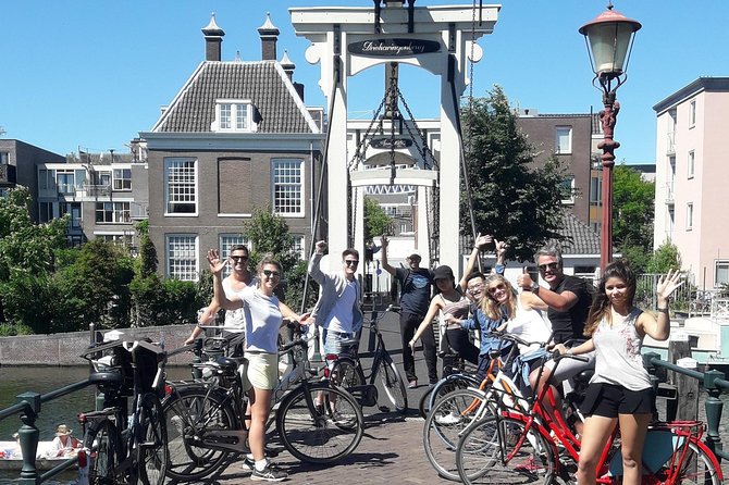 Bills Bike Tour - Top Rated and Safest Bike Tour in Amsterdam - Meeting Point and Group Size