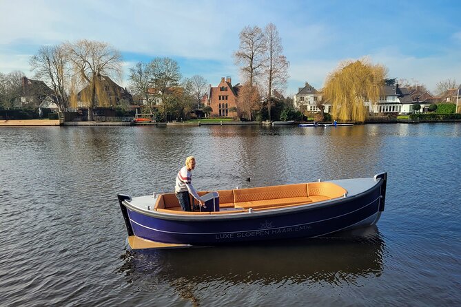 Boat Rental in Haarlem - Boat Features and Inclusions
