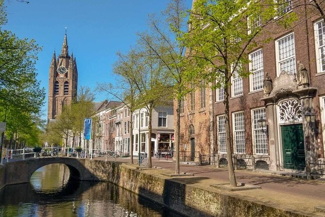 Delft Small-Group Photography Walking Tour of Old Town  - The Hague - Cancellation Policy Details