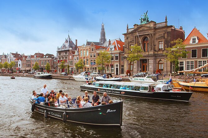 Haarlem: 50 Minutes Boat Cruise - Scenic Beauty and Relaxation
