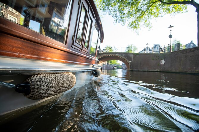Private Boat Tour Amsterdam - 90 Min Incl. Welcome Drink on Historic Saloon Boat - Reviews and Ratings