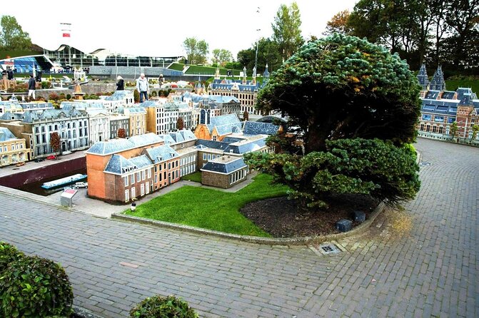 Private Delft and the Hague Tour Incl. Madurodam From Amsterdam - Tour Experience