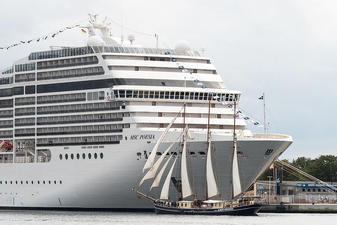 Private Rotterdam Cruise Port Departure Transfer to Amsterdam - Inclusions