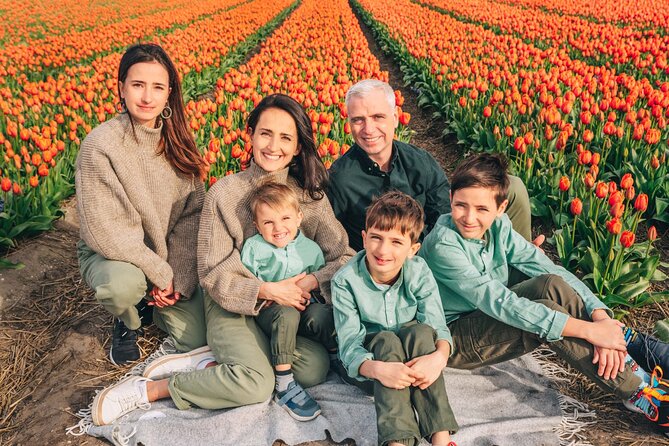 Professional Photoshoot at Private Tulip Field - Experience Details