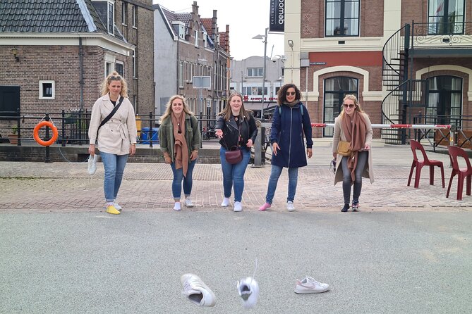 Self-Guided Interactive Walking Tour in the Centre of Zaandam - Meeting Point Details