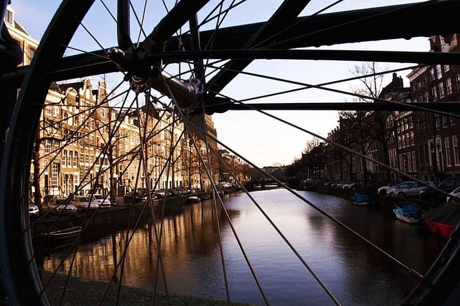 Urban Adventures, Explore Hidden Streetart in Amsterdam by Bike - Explore Hidden Streetart by Bike