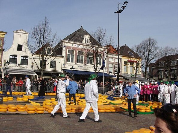 Dutch Countryside From Amsterdam: Volendam, Edam, Zaanse Schans - Tour Itinerary
