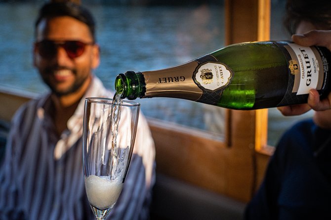 Private Boat Tour: Champagne Canal Cruise in Amsterdam - Unlimited Champagne and Commentary Included