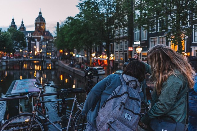 Amsterdam Night Photography Workshop With a Professional - Workshop Logistics