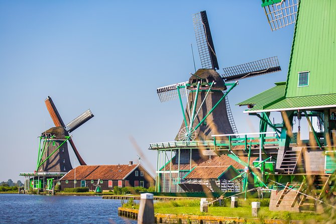 Amsterdam Volendam and Zaanse Schans Windmills Tour - Meeting and Pickup Information