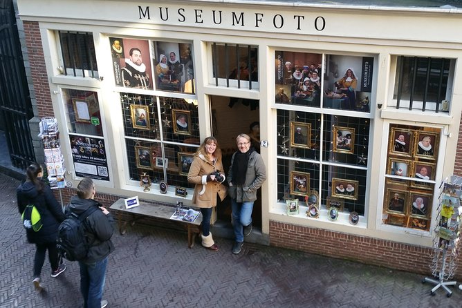 Become a Dutch Art Piece Photo Shoot in Amsterdam - Contact and Support