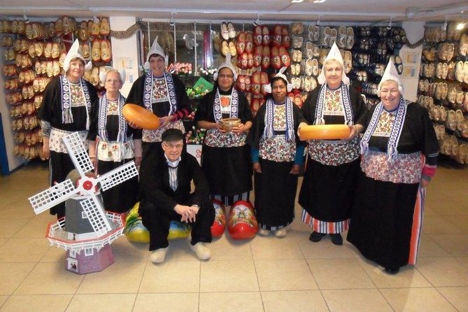 Volendam Cheese Farm Private Tour in Traditional Dutch Costume  - Amsterdam - Additional Information
