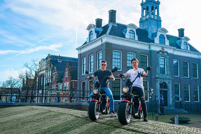 E-Scooter Rental Volendam - Countryside of Amsterdam - Directions to Volendam
