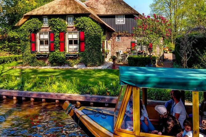Unique Dutch Villages Zaanse Schans, Dutch Farm and Giethoorn Tour Incl Boat - Tour Overview