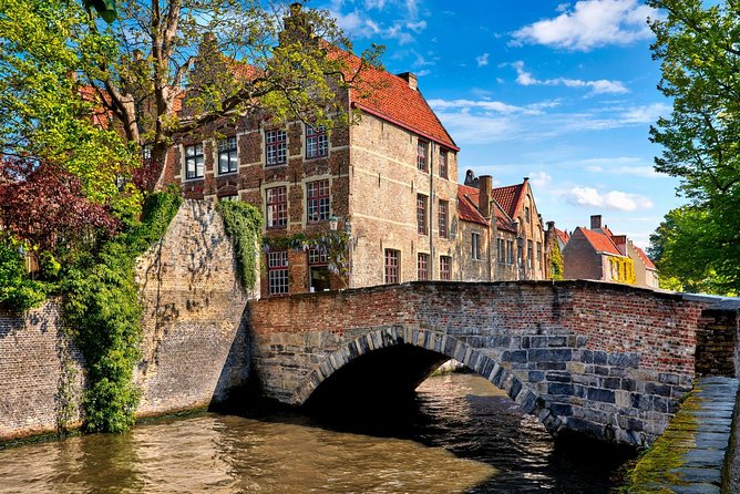 Bruges Bus Tour From Amsterdam - Directions and Meeting Point