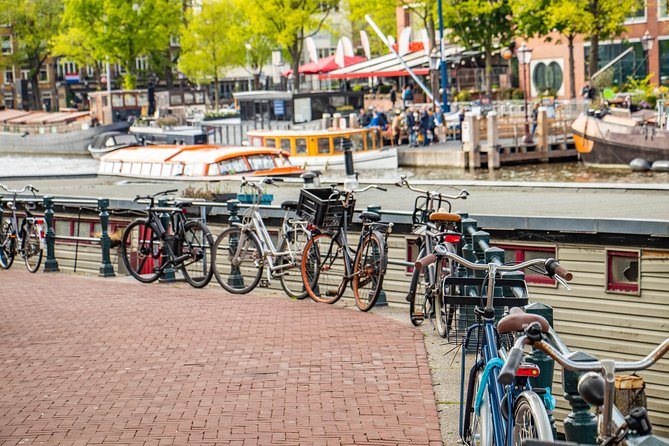 Explore the Instaworthy Spots of Amsterdam With a Local - Frequently Asked Questions