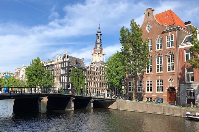 Amsterdam: Canal Cruise With a German Guide and Unlimited Drinks - Tour Details