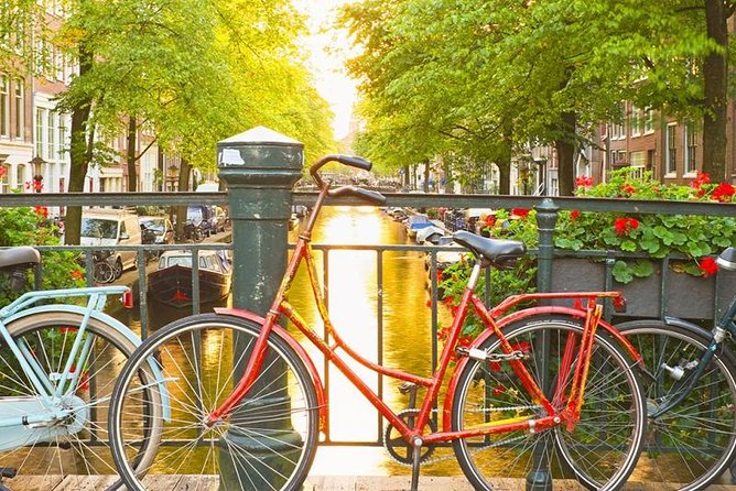 Amsterdam City Center & History - Exclusive Guided Walking Tour - Just The Basics