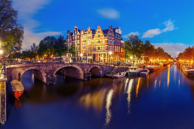 Amsterdam Evening Cruise With Onboard Bar - Onboard Bar Experience