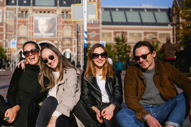 Amsterdam: Professional Rijksmuseum & Museumplein Photoshoot - Pricing and Booking Details