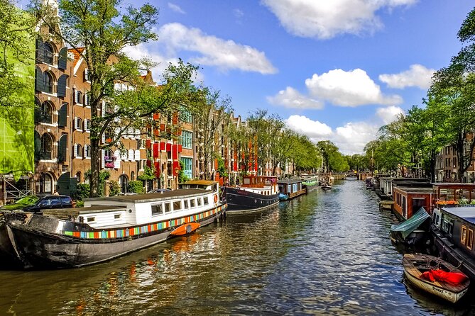 Amsterdam Scavenger Hunt and Best Landmarks Self-Guided Tour - Tour Overview
