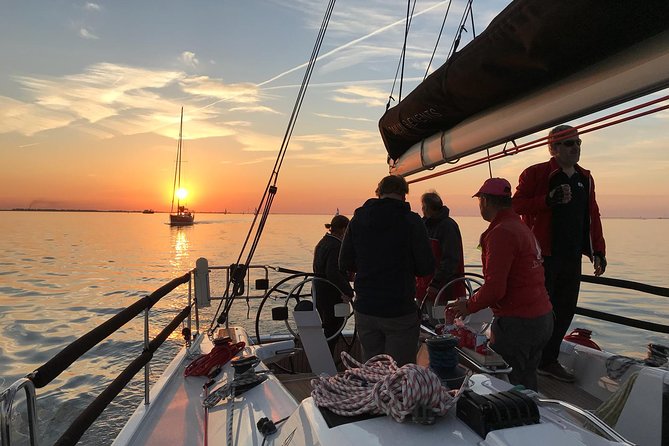 Evening Sailing in Zeeland - Sunset Sailing - Sailing Experience