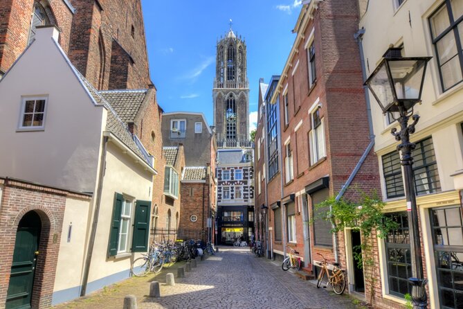 Utrecht: The Monster Mystery Quest Experience - Just The Basics