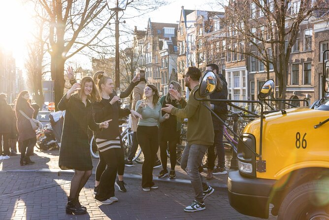 Partybus Amsterdam for 15 Persons (1 Hour Drive)